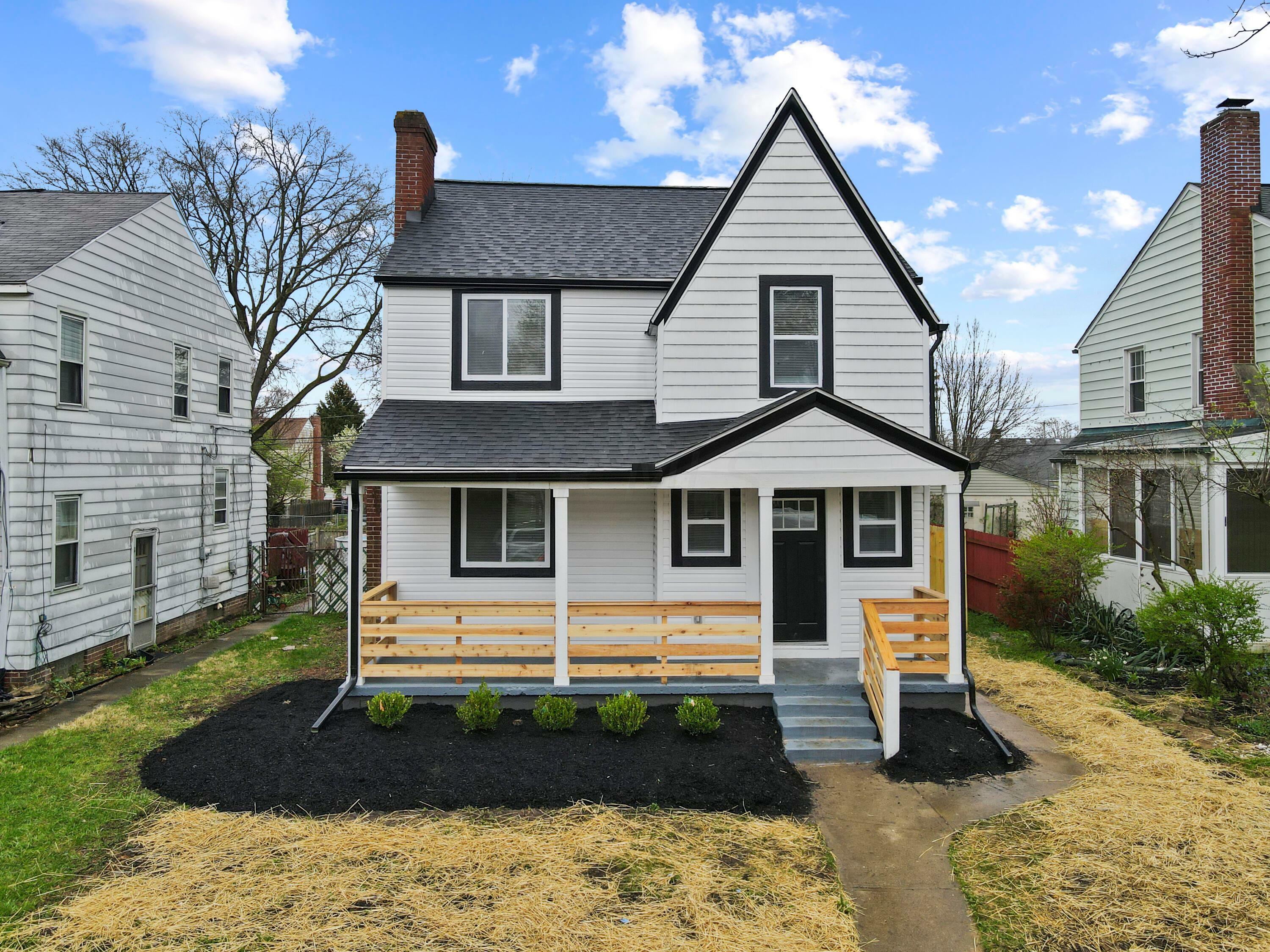 Property Photo: 1096 Lilley Avenue OH 43206
