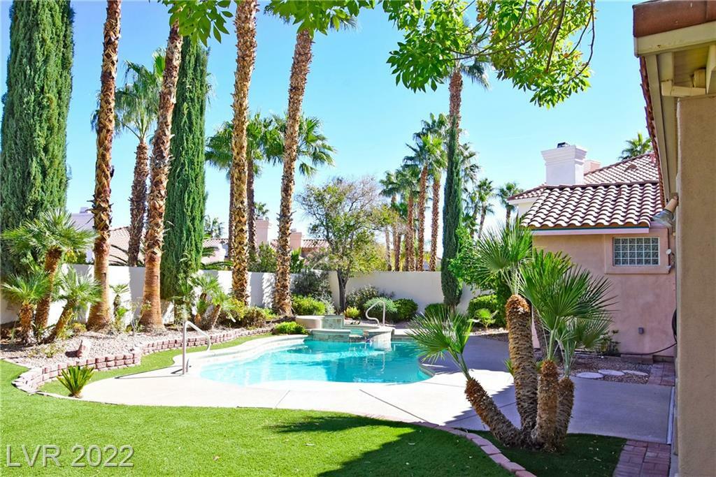 Property Photo: 2912 Sunstone Street NV 89128