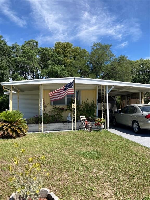 Property Photo: 3767 Muller Drive FL 33540