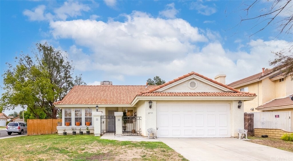 Property Photo: 2755 Amber Drive CA 92545