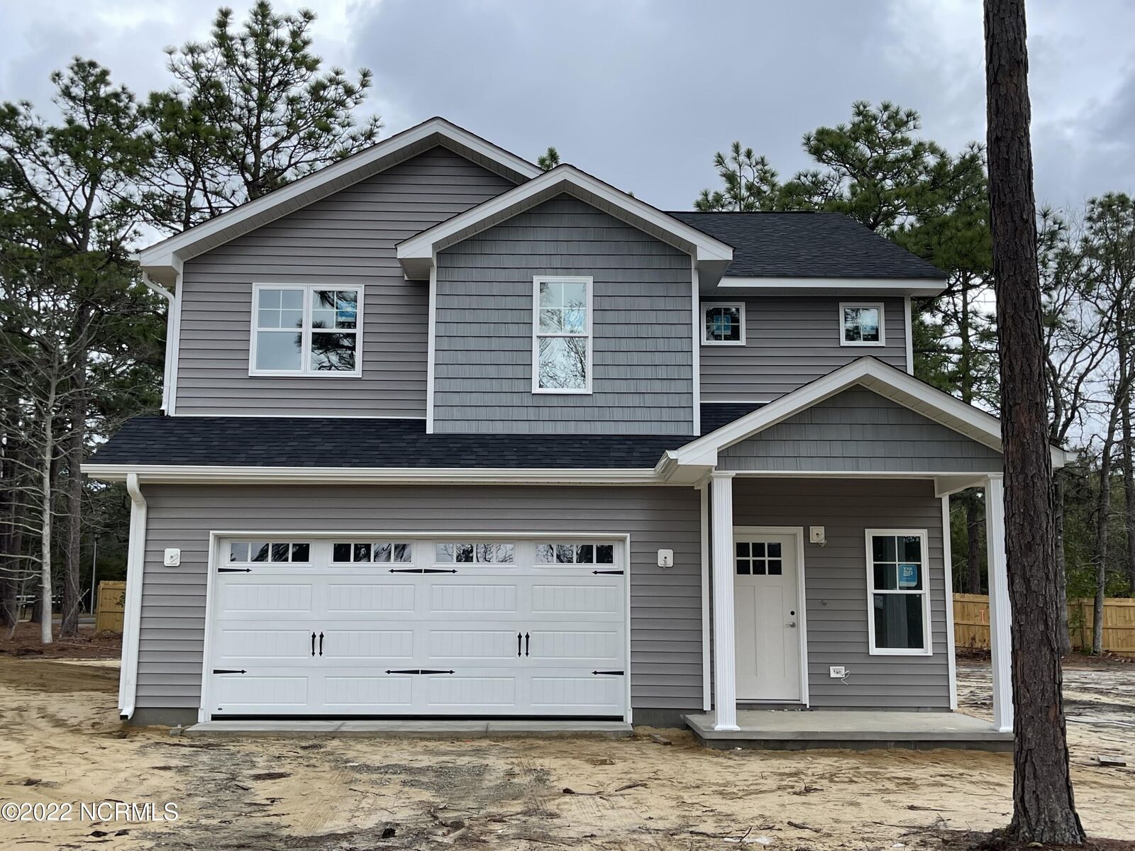 Property Photo: 185 W New England Avenue NC 28373