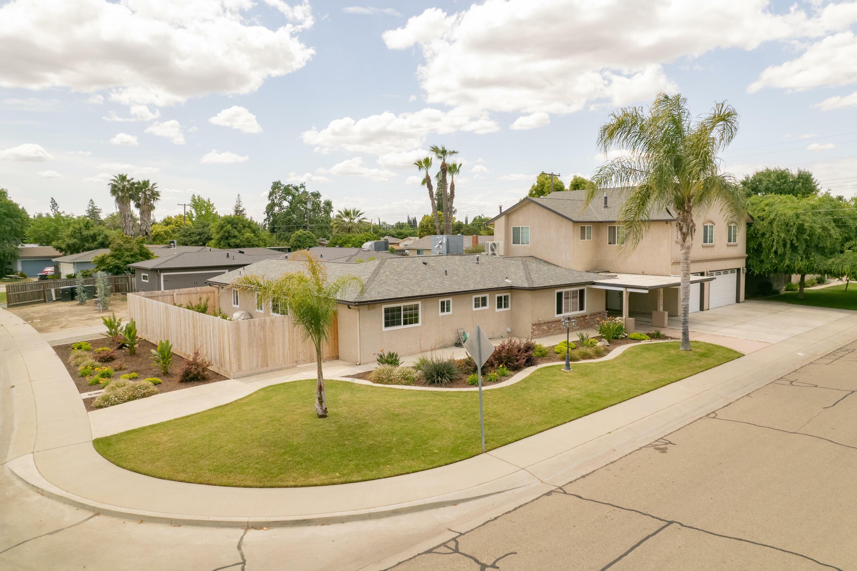 Property Photo:  3113 W Valley Drive  CA 93277 