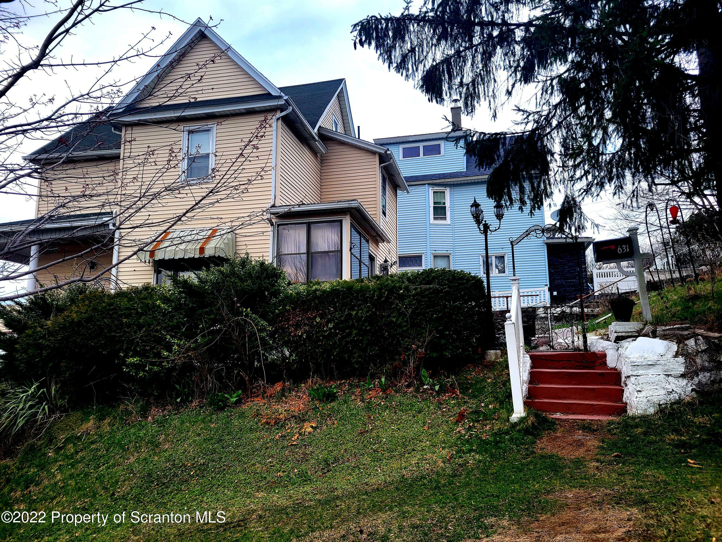 631 Crown Avenue  Scranton PA 18505 photo