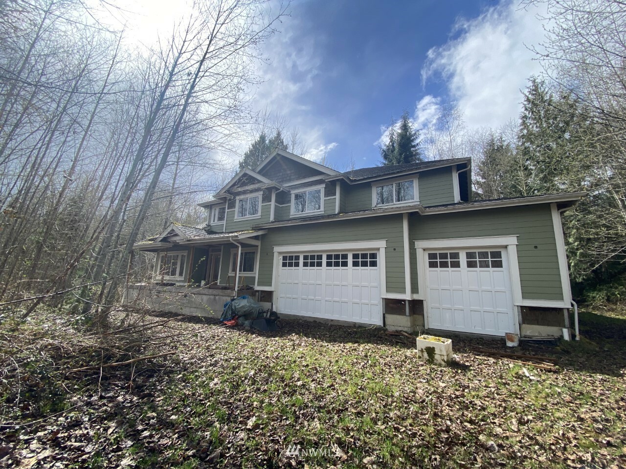 Property Photo:  20102 9th Street NE  WA 98290 