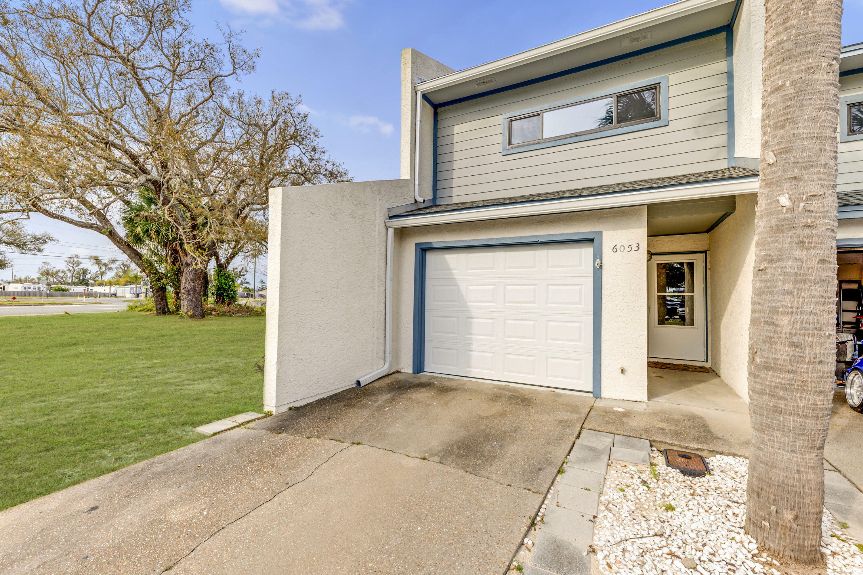Property Photo: 6053 E Highway 98 Bus FL 32404