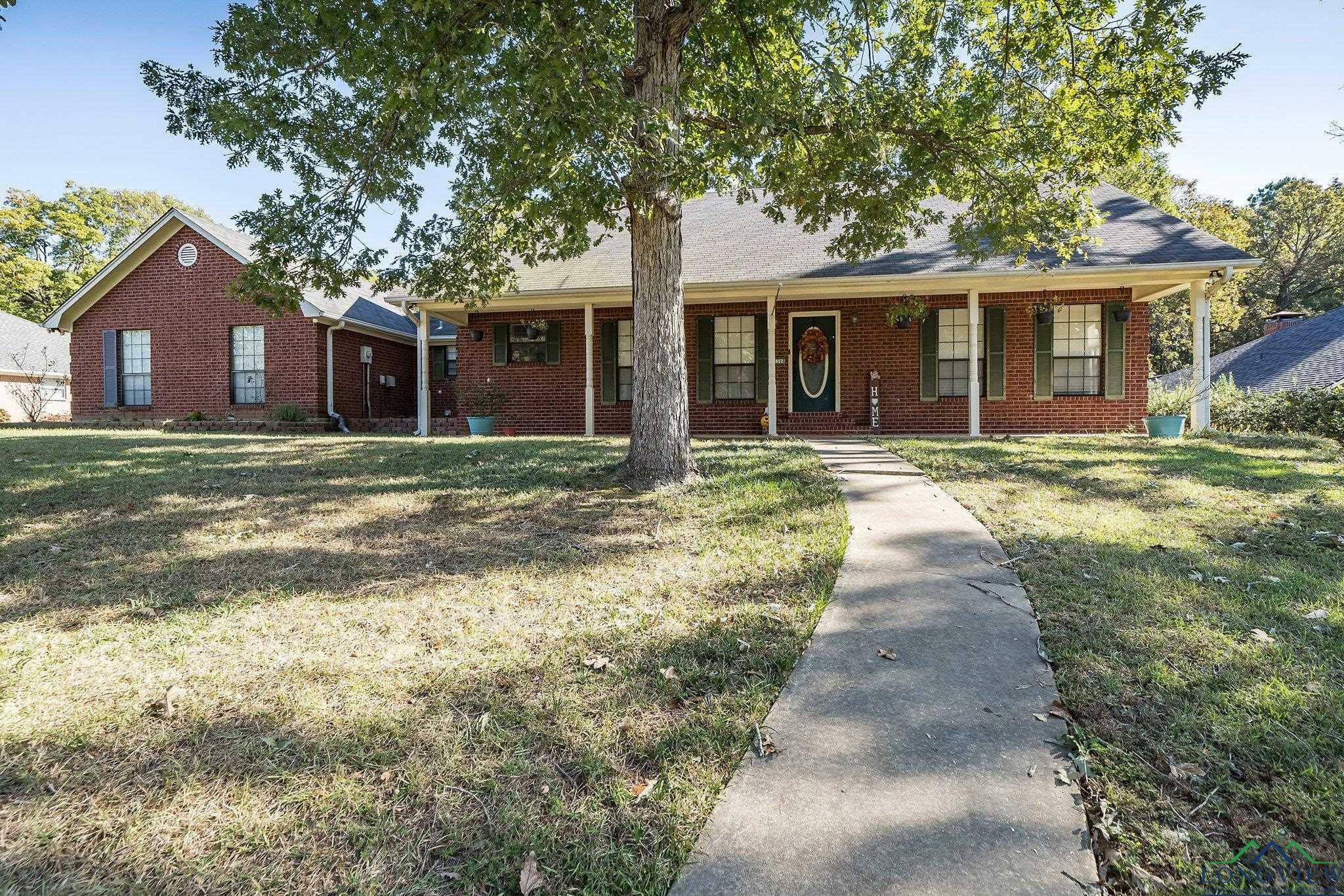 Property Photo:  1308 Nottingham St  TX 75693-0000 