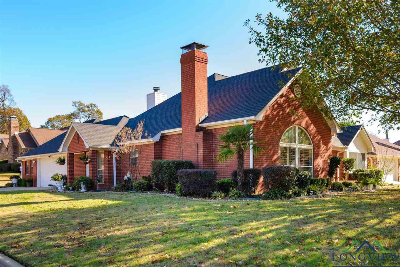 Property Photo:  406 Lakewood Drive  TX 75604 