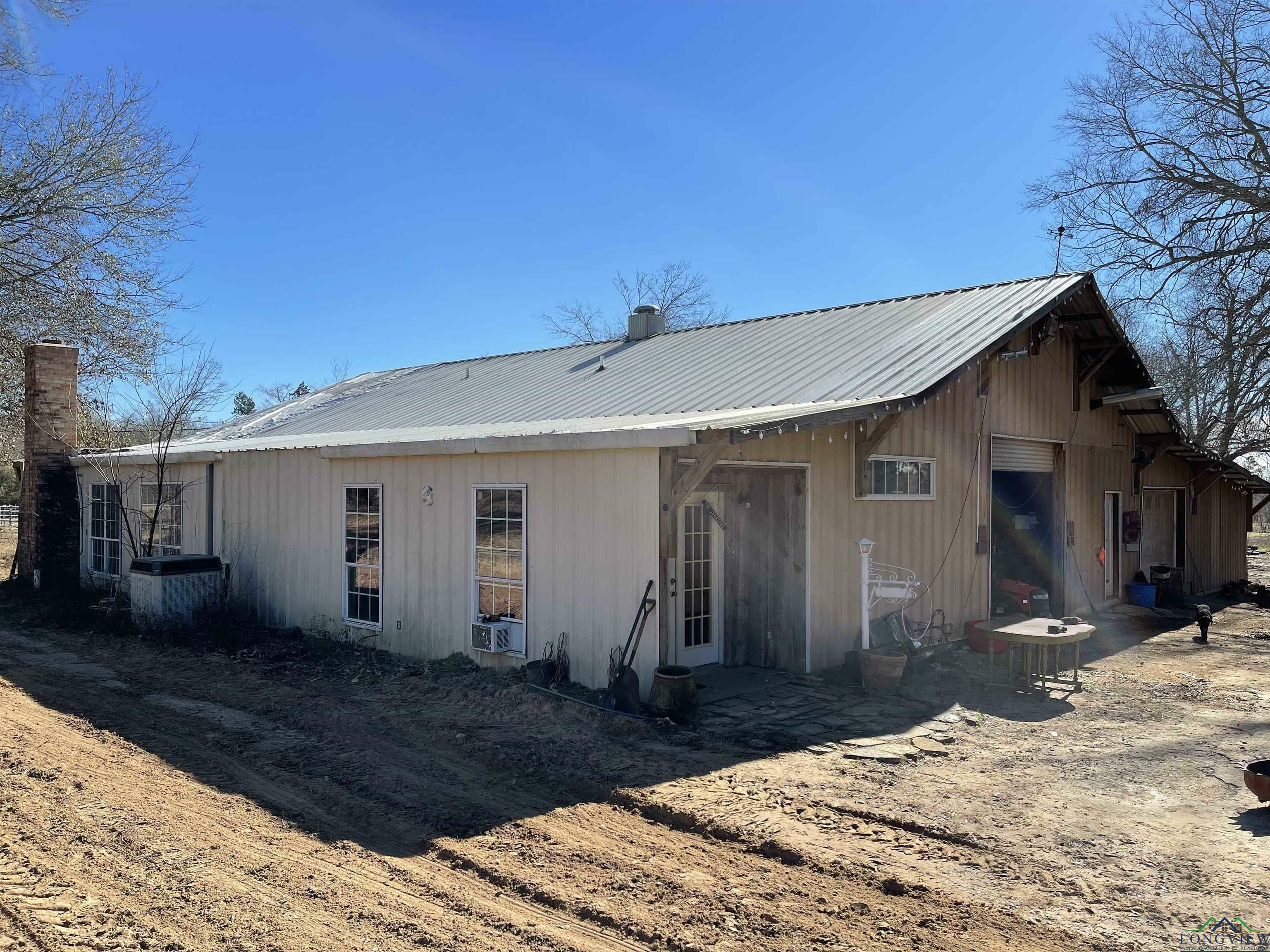 Property Photo:  1216 Cherry Laurel Rd.  TX 75645 