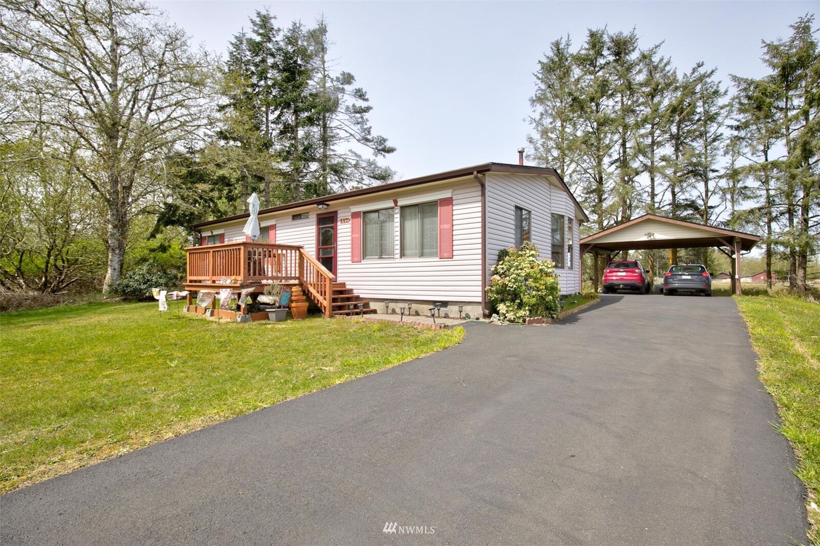 Property Photo: 443 Lake View Loop NE WA 98569