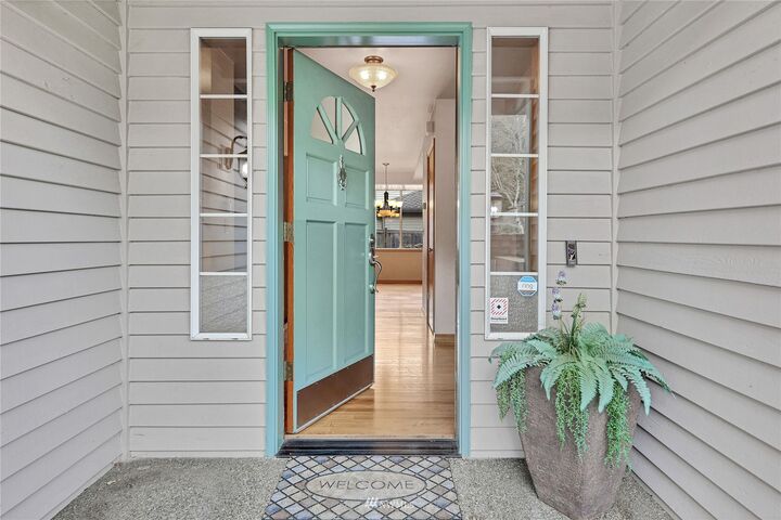 Property Photo: 11828 43rd Drive SE WA 98208