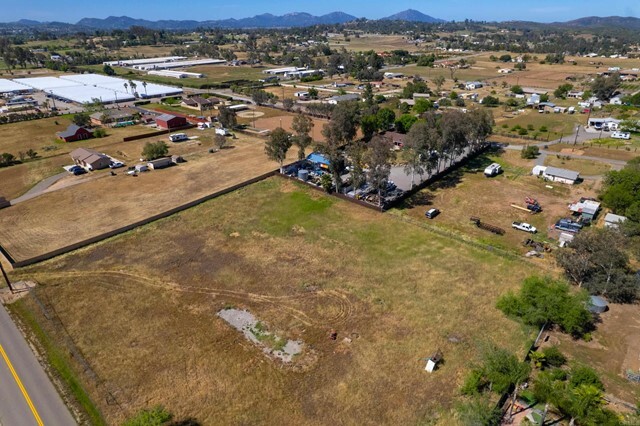 Property Photo:  1508 Pamo Road  CA 92065 