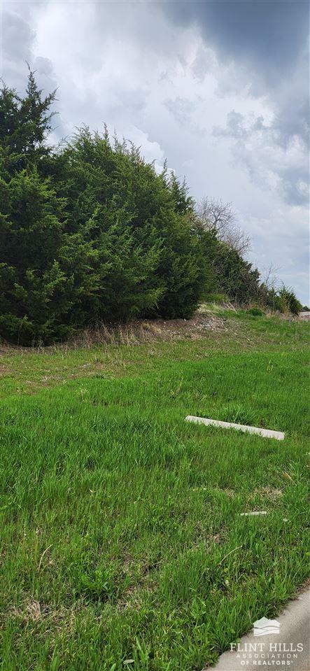 Property Photo: 4122 Scenic Crossing KS 66503