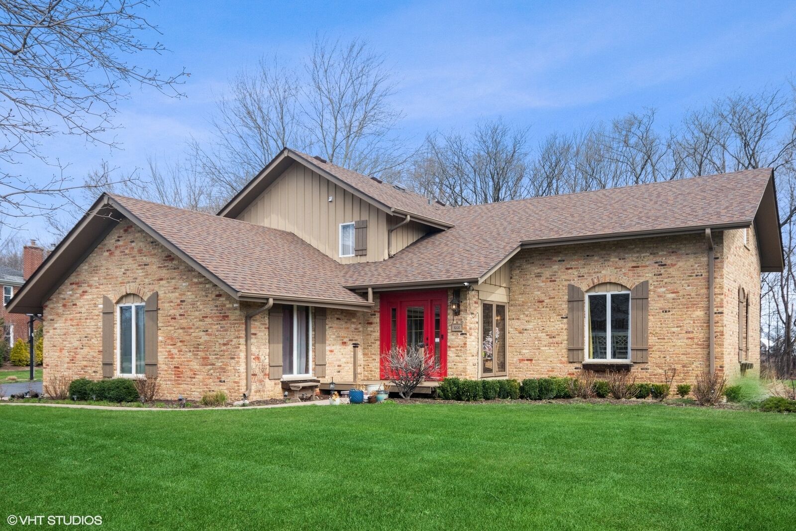 Property Photo:  1206 Aberdeen Road  IL 60067 