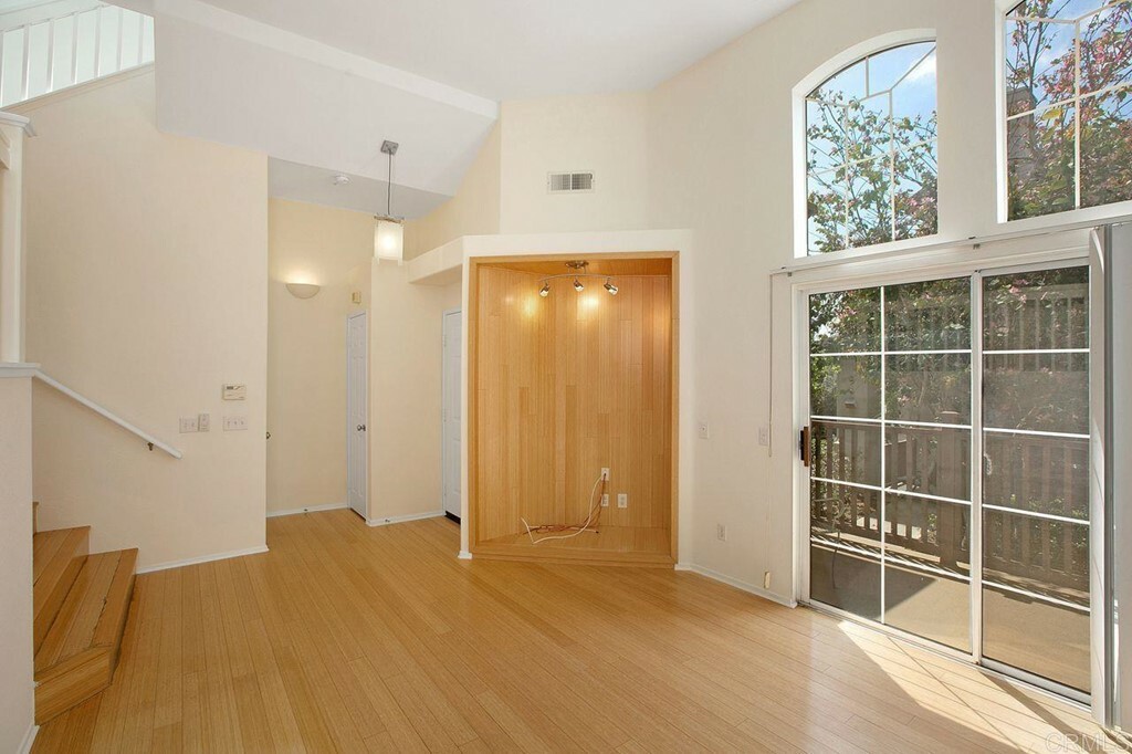 Property Photo:  10210 Wateridge Circle 165  CA 92121 