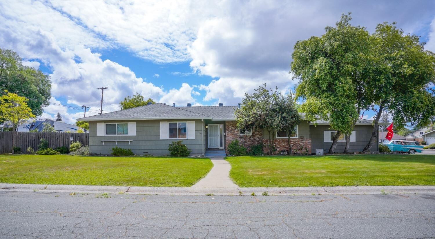 Property Photo: 9400 Drift Way CA 95662