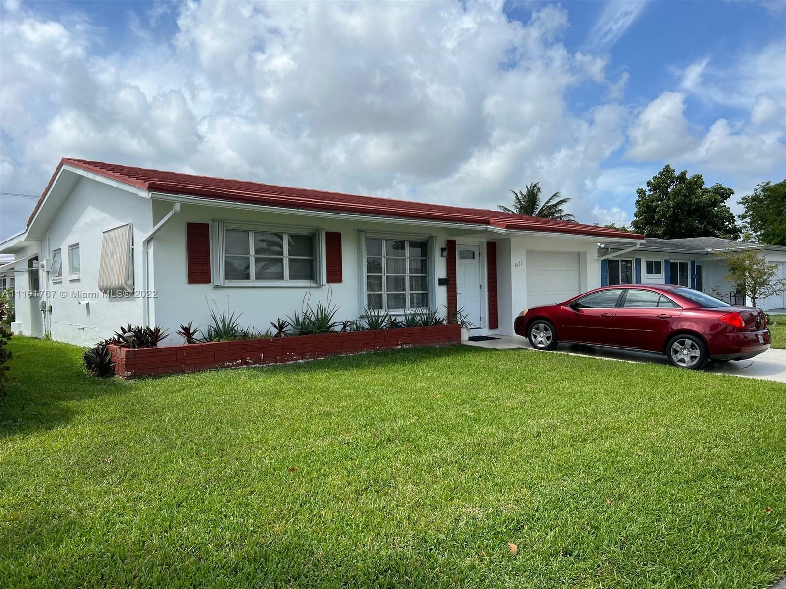 Property Photo:  4606 NW 49th St  FL 33319 