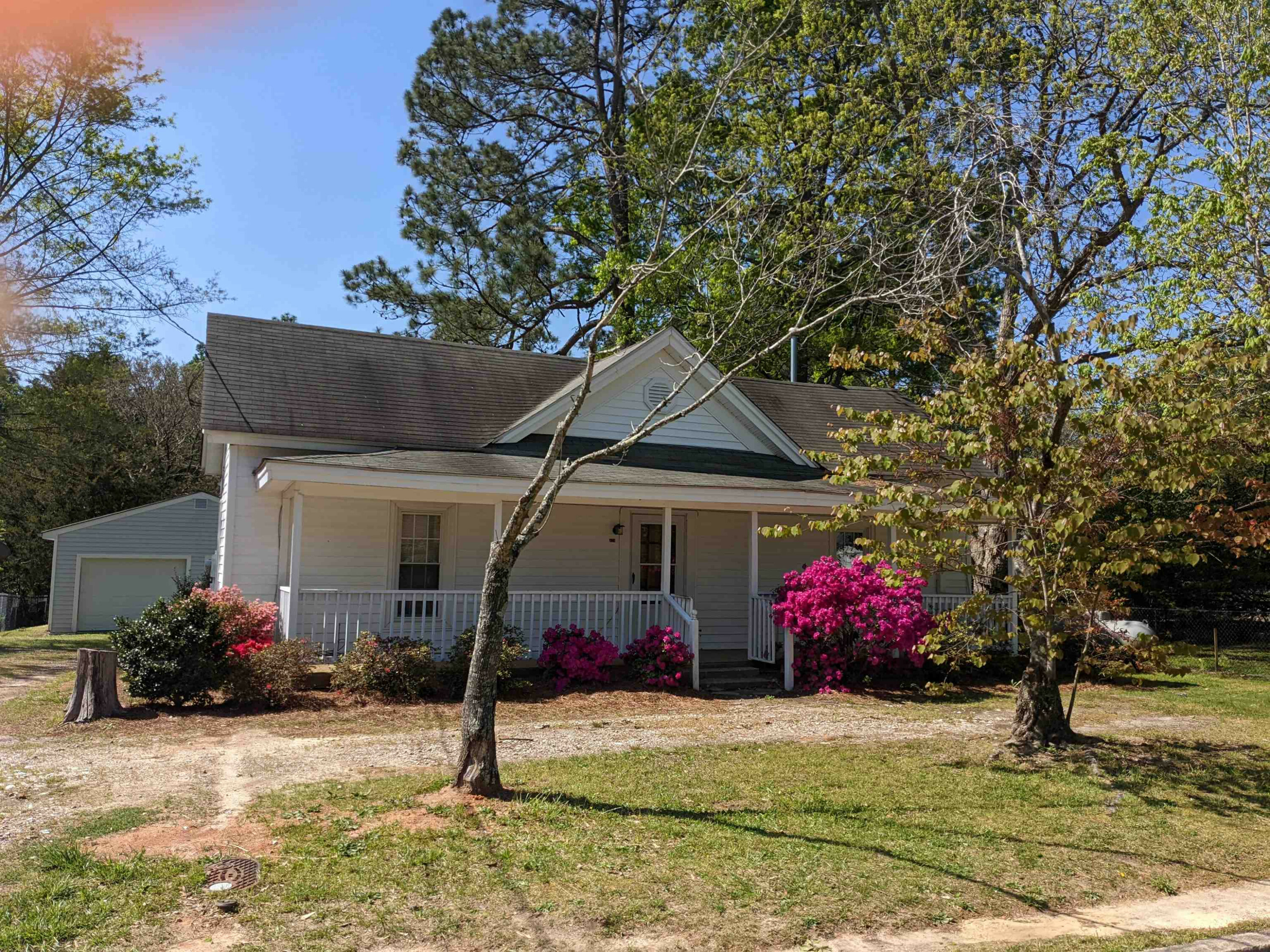 Property Photo: 420 E Third Street NC 27591