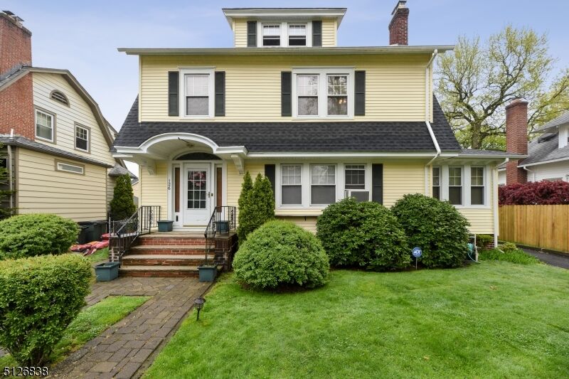 Property Photo: 126 Ward Pl NJ 07079
