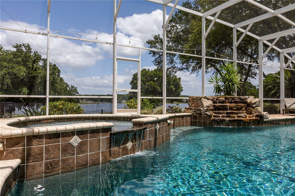 Property Photo: 848 Hawk Landing FL 34731