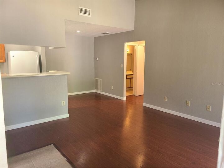 Property Photo:  8718 Mallard Reserve Drive 201  FL 33614 