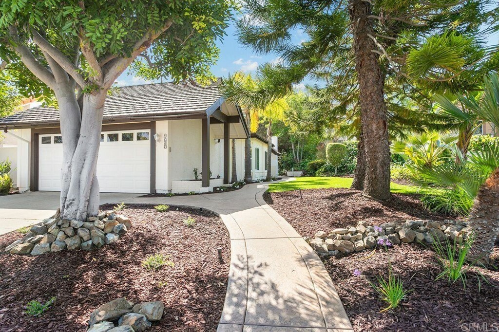 Property Photo:  2821 Cazadero Drive  CA 92009 