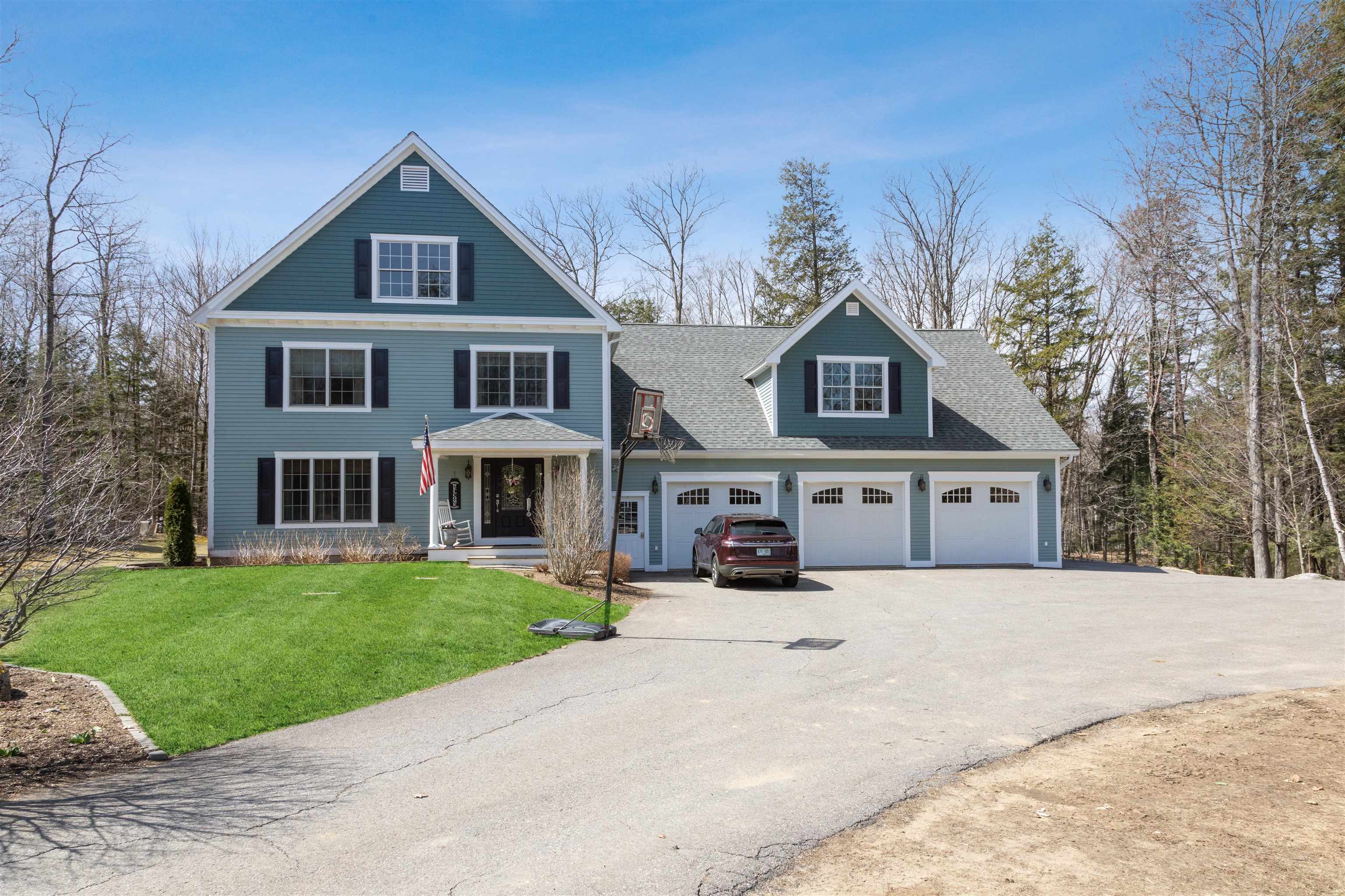 Property Photo: 62 Farm View Lane NH 03249