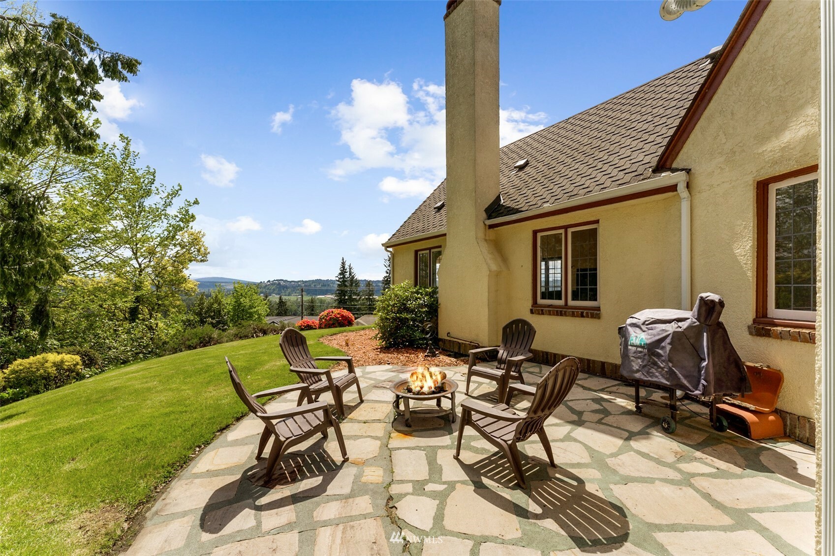 Property Photo: 13005 56th Street E WA 98372