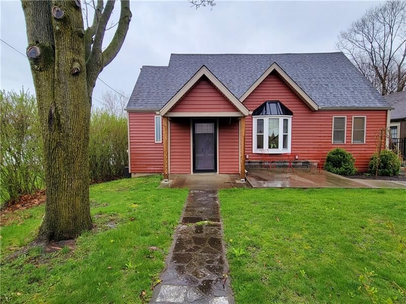 Property Photo: 308 Shearer Aly PA 15425