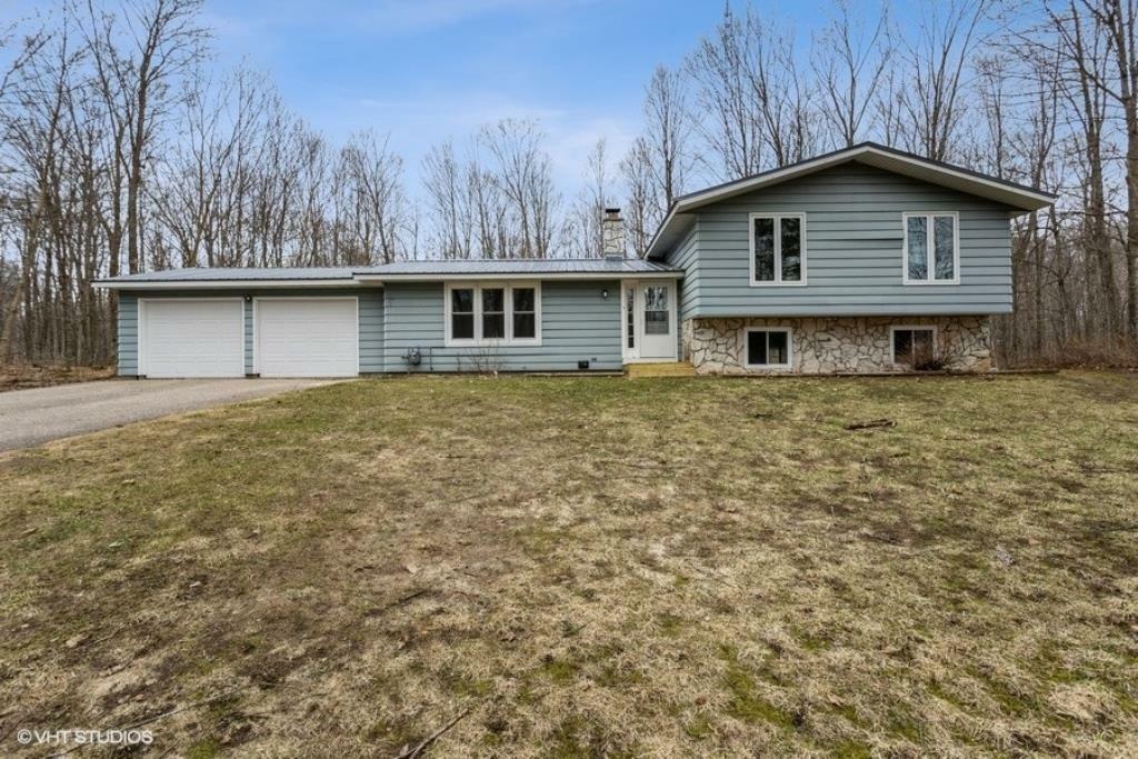 Property Photo:  N4220 Hill Road  WI 54409 