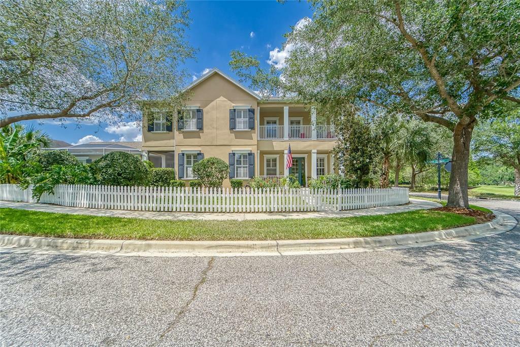 Property Photo:  6207 Bleeker Street  FL 33578 