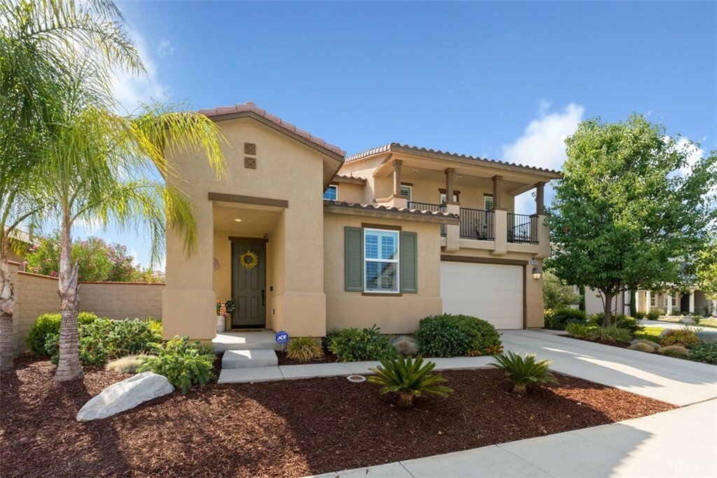 Property Photo:  39151 Mountain Sky Circle  CA 92591 