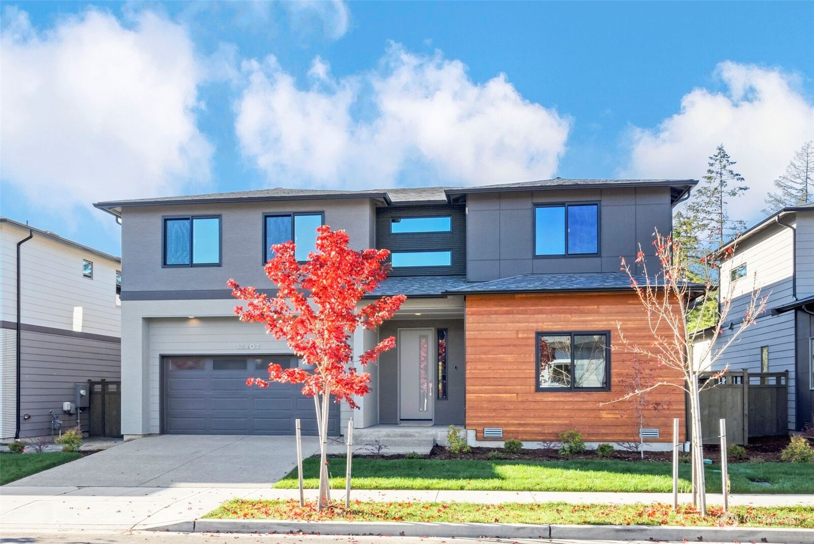 Property Photo: 33407 Holly Avenue SE WA 98010