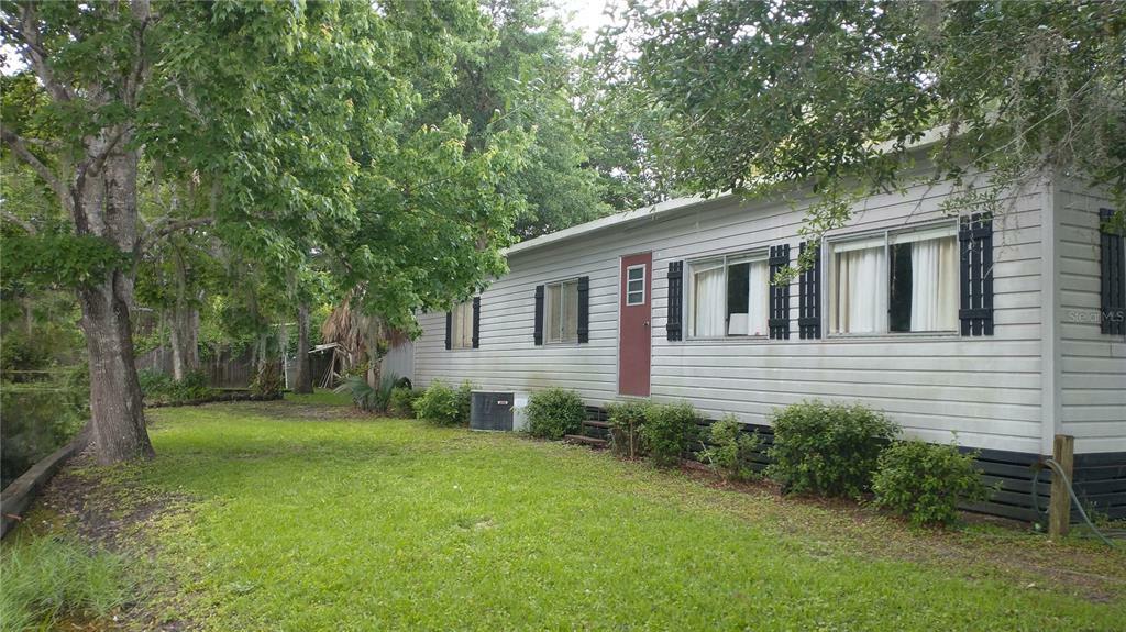 Property Photo:  15009 NE 83rd Lane  FL 34488 