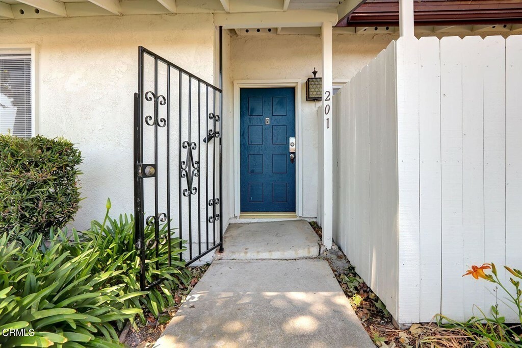 Property Photo:  201 Sharon Lane  CA 93041 