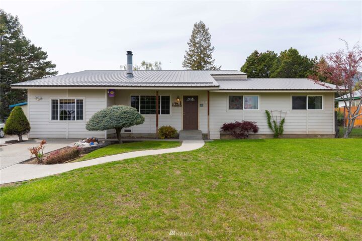 1032 Pilot Place  Brewster WA 98812 photo