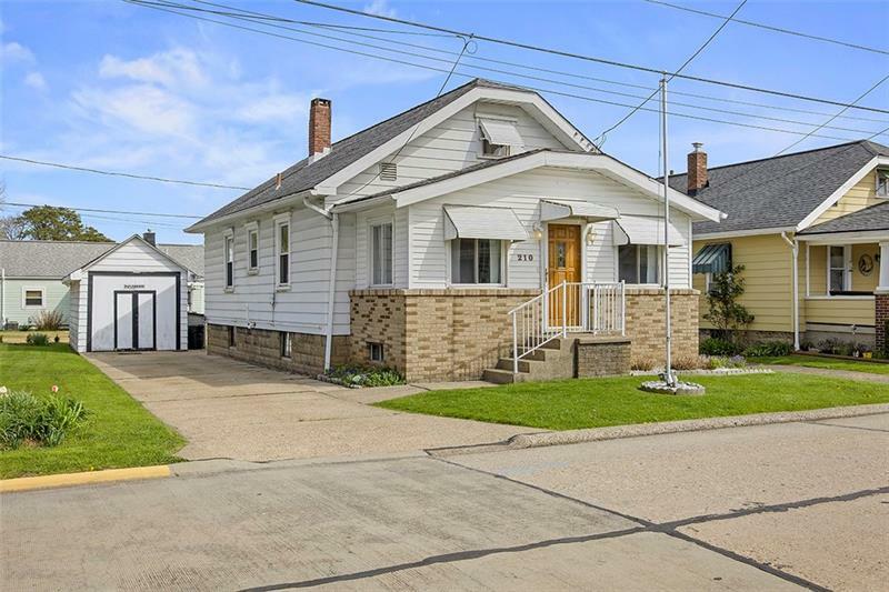 Property Photo:  210 Orchard St  PA 15225 