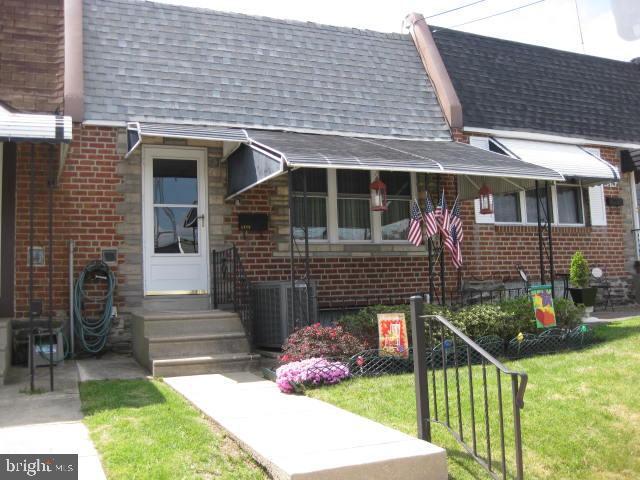 Property Photo: 1572 Yates PA 19061
