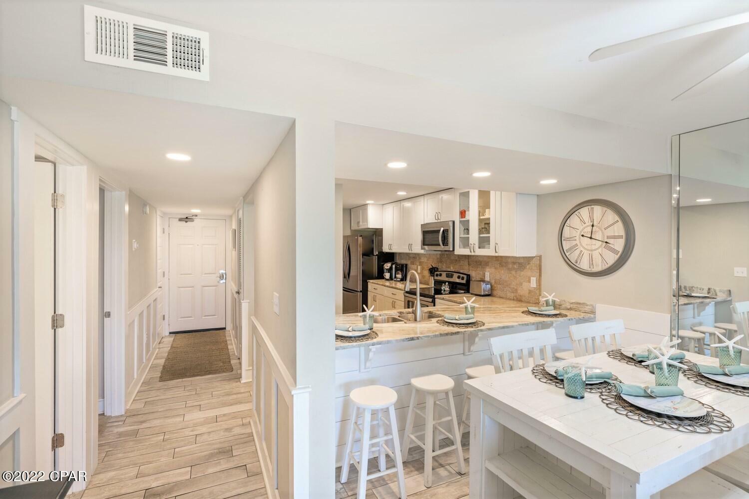 Property Photo: 520 N Richard Jackson Boulevard 1202 FL 32407