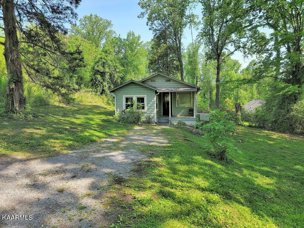 Property Photo:  387 Wells Rd  TN 37849 