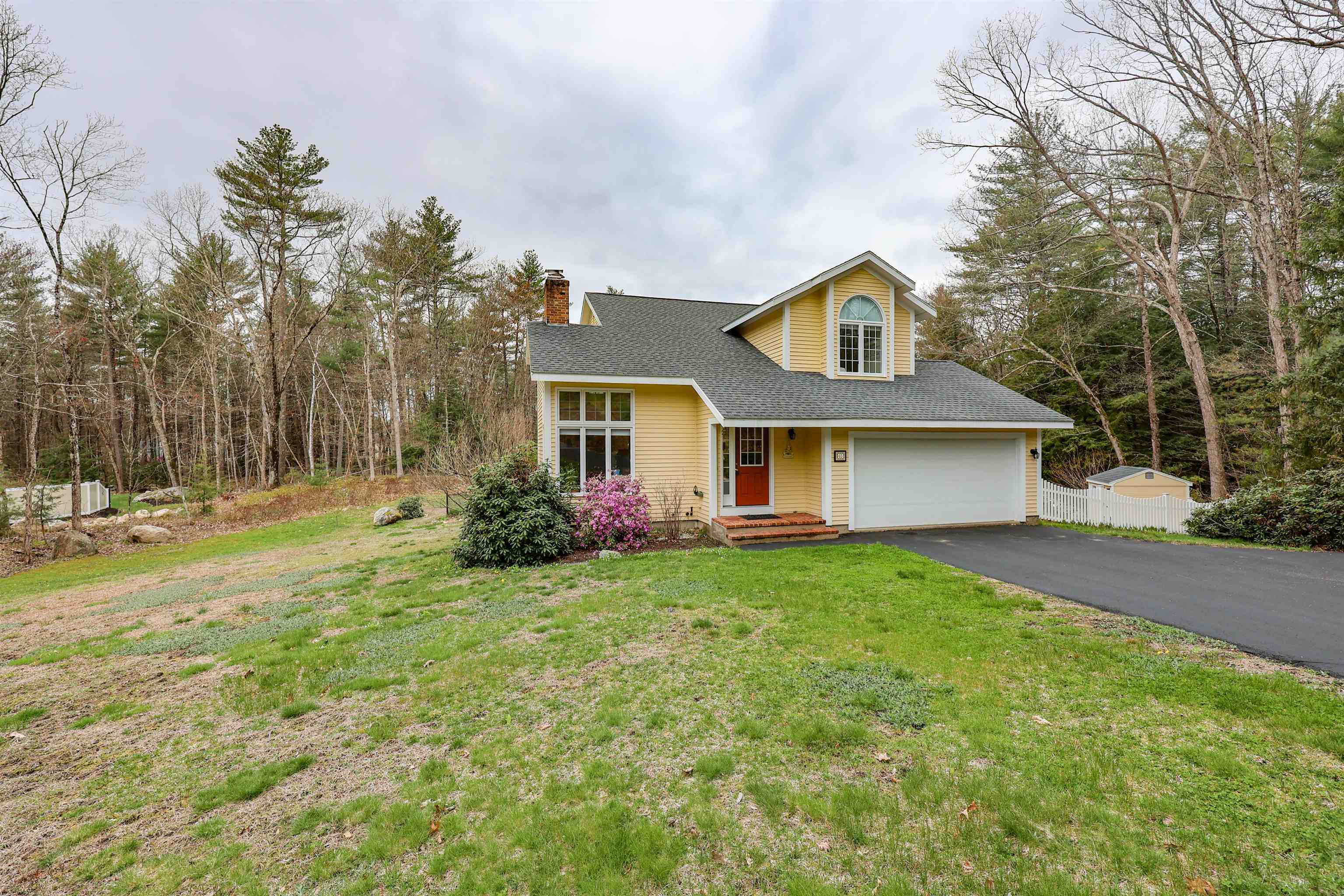 Property Photo:  65 Grafton Drive  NH 03110 