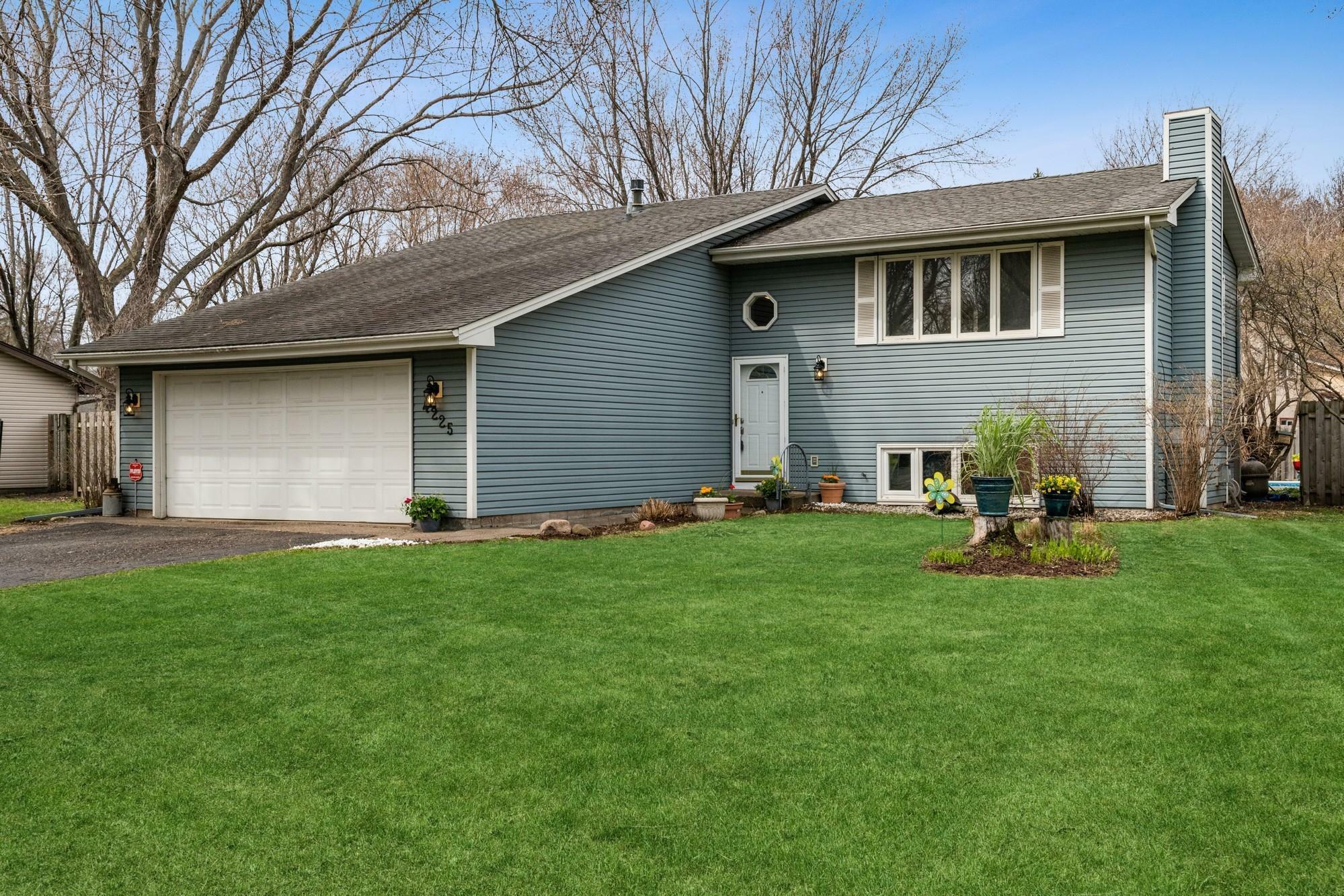 Property Photo:  4225 Desoto Street  MN 55127 