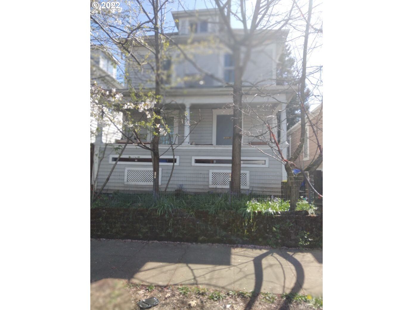 Property Photo: 622 SE Mill St OR 97214