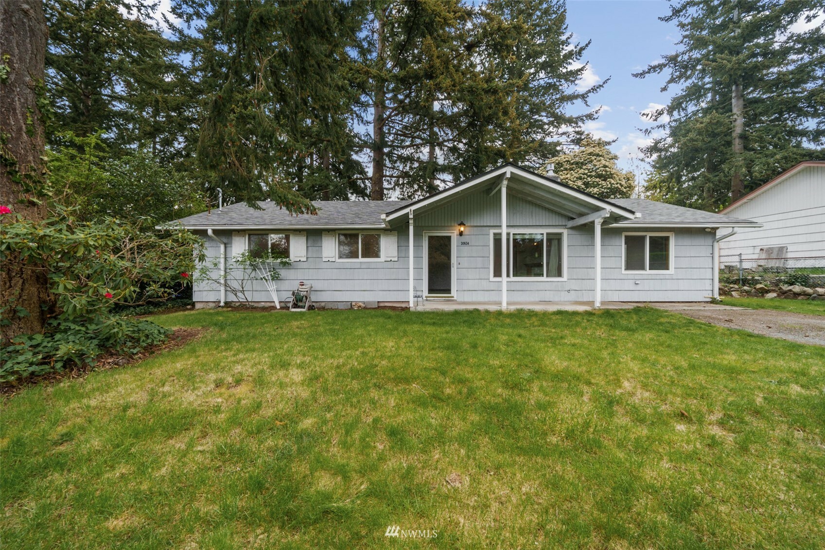 Property Photo:  30634 8th Avenue S  WA 98003 