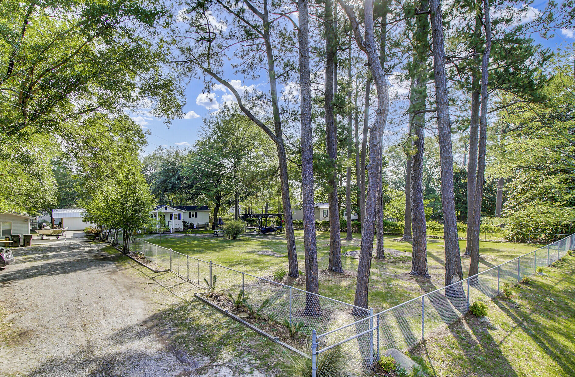 Property Photo:  130 Oak Crest Drive  SC 29461 