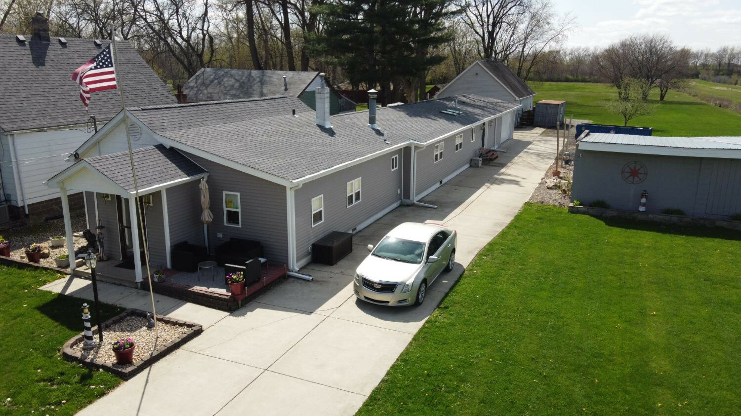 Property Photo: 1404 Kennedy IN 46375
