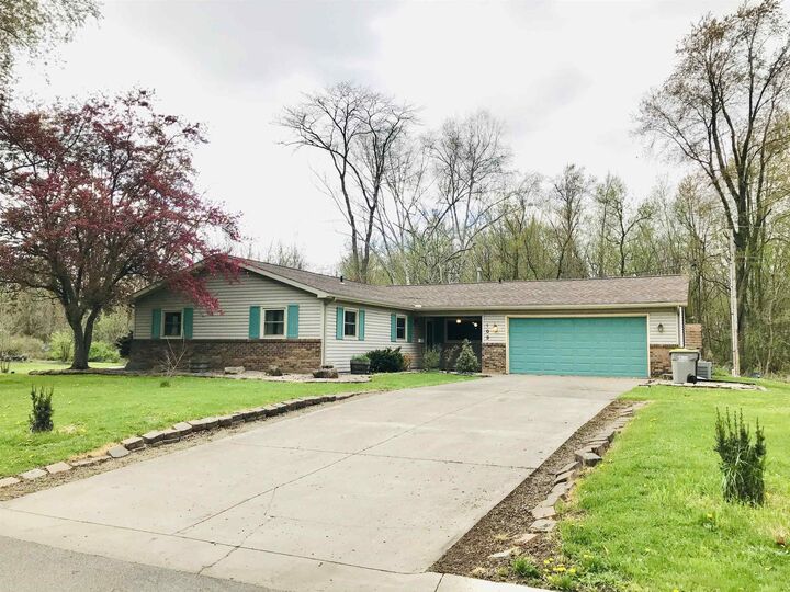 109 N Ivy Lane  Butler IN 46721-1201 photo