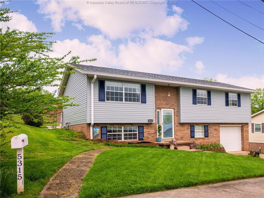 Property Photo: 5315 Wedgebrook Lane WV 25313