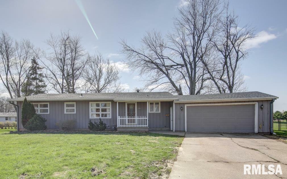 Property Photo:  1351 Ridgecrest  IA 52732 