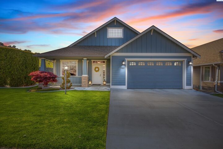 7812 W 21st Ave  Kennewick WA 99338 photo