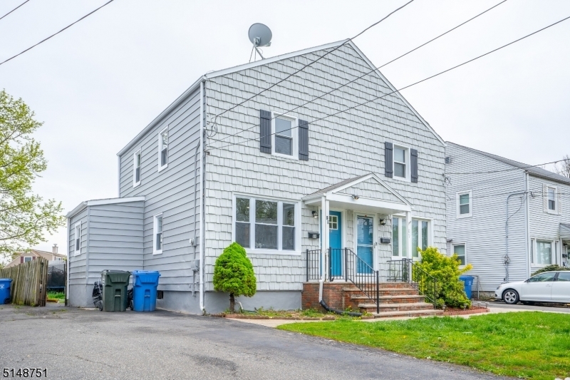 Property Photo:  89 Koyen St  NJ 08863 
